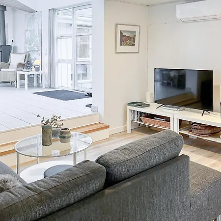 Amazing In With House A Panoramic View * Hals