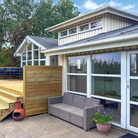 Amazing In With House A Panoramic View * Hals