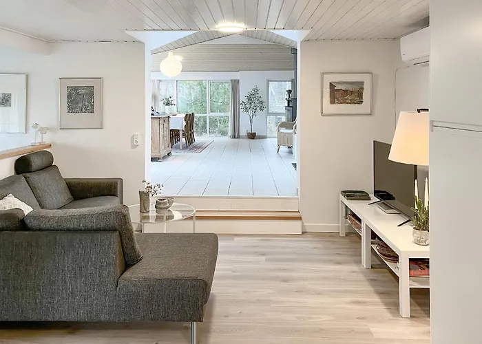 Holiday home Amazing In With House A Panoramic View *